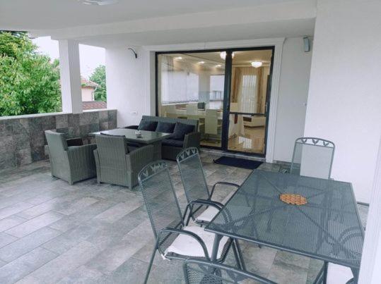 Casa Leahu Bed & Breakfast Байле Уну Май Екстериор снимка