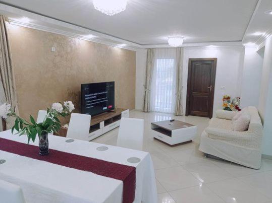 Casa Leahu Bed & Breakfast Байле Уну Май Екстериор снимка